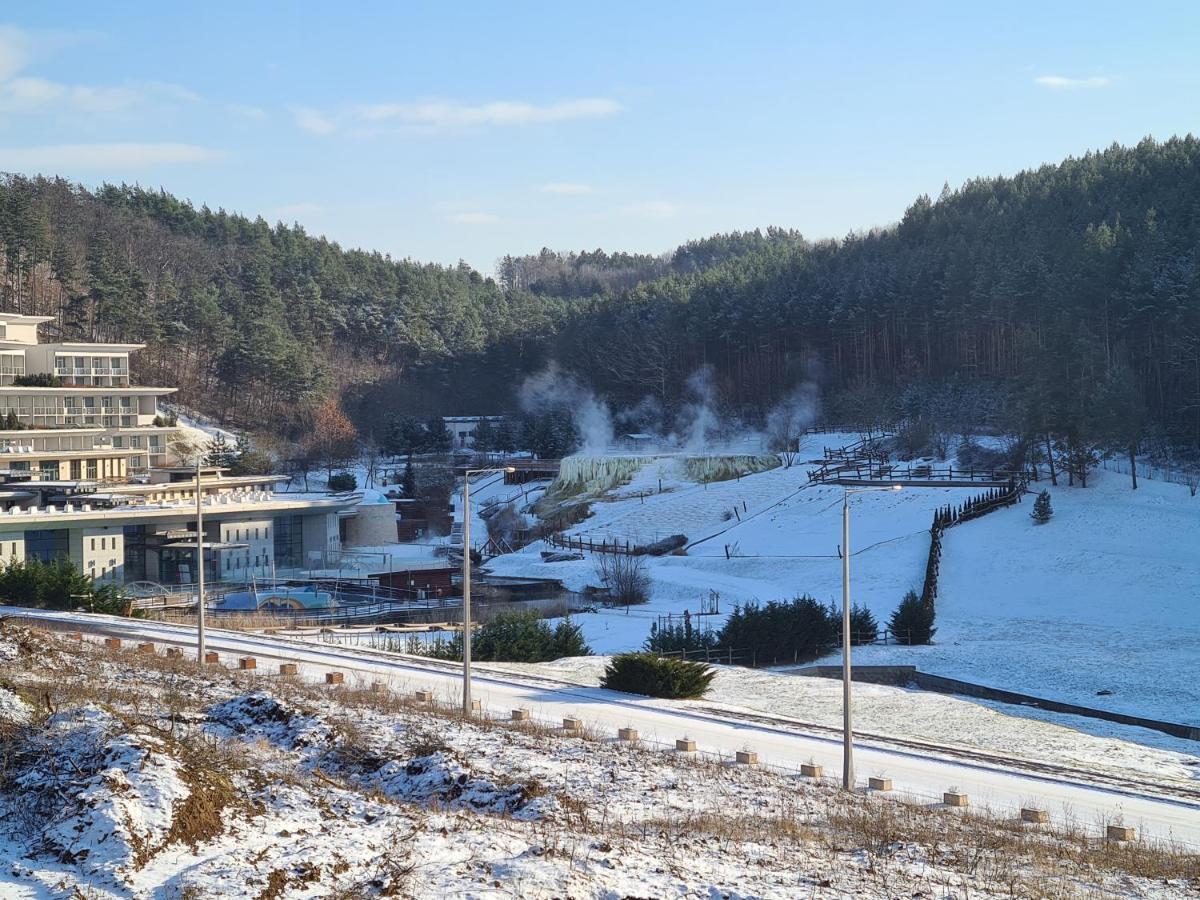 Appartamento Chill Hill Egerszalók Esterno foto